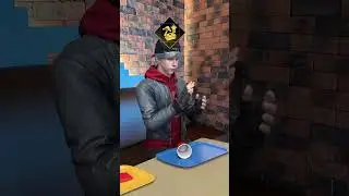 Wait… Maxim, did you just eat 8 BURGERS?!🍔😳| Free Fire Official
