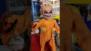 SAM TRICK R TREAT ANIMATRONIC from SPIRIT HALLOWEEN 