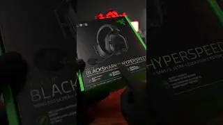 Unboxing the Razer BlackShark V2 HyperSpeed gaming headset 🎧 