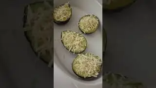 Baked avocado recipe. Bon appetite ❤️