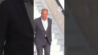 Sergei Lavrov dances with welcoming party after arriving in South Africa for BRICS summit