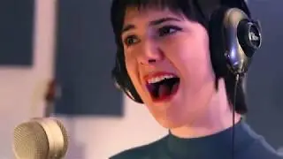 Crying (by Roy Orbison) - Live - Sara Niemietz & W.G. Snuffy Walden (from Get Right)