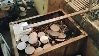 работа ленточной пилы. отрезаем заготовки (металл, кругляк). заказы:+79900006752