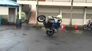 Aksi Wawan Tembong Freestyle With Yamaha Xabre