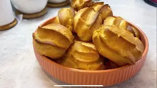 Самый "легкий"десерт. Заварные пирожные со взбитыми сливками.