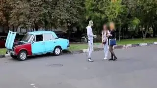 Повелась на крутую тачку и бросила подругу😱