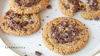 EGGLESS OATMEAL COOKIES