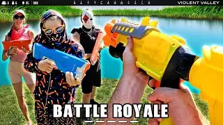 1 Man VS Everyone! WATER GUN BATTLE ROYALE!