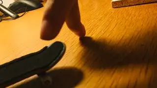 PRO finger skaty kid does SICK tricks