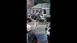 Массовая драка на ул. Максима Горького - 30.05.18  - Это Ростов-на-Дону!