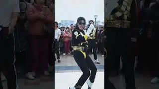 who did perfect #jam 🤔🤫🤯do we find! wait for Michael Jackson#michaelzaxon#michaeljackson