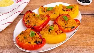 Couscous stuffed bell peppers: the quick and tasty dish to make in the oven! 🥰