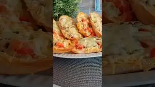 Ленивая пицца очень быстро #оченьвкусно#еда #рецепт #пицца