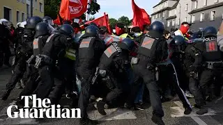 AfD protests: demonstrators clash with police at start of far-right congress