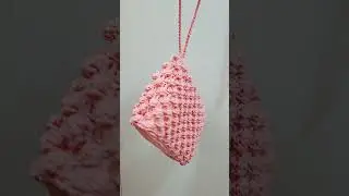 Bolsa de Mão de Crochê