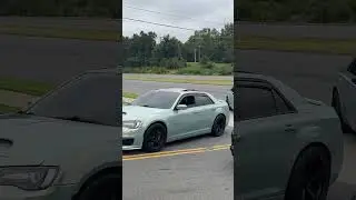 TWIN HELLCAT CHRYSLER 300s PULL UP TO CAR MEET #hellcat #srt #car #shorts