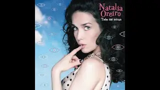 Natalia Oreiro - Todos Me Miran 4K