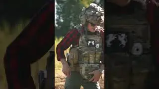 Сотрудник Красного и Белого на обучении🤣