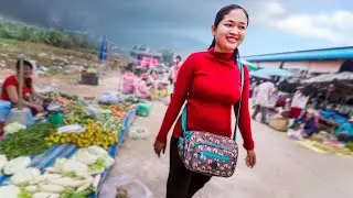 Cambodian Girl Gives Me a Tour of Her Village Market