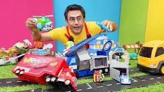 Araba oyunları. Robocar Poli otobüsü kapı açık kaldığı için kaza yapıyor. Çocuk videoları