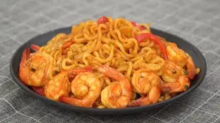 Korean Spicy Stir-fried Noodles