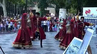 Азербайджан своим ходом || Шопинг в Баку || Улица Низами || Бакинский бульвар || Я люблю Баку