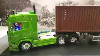 Scania R 730 bring italeri