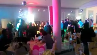 mis xv  con DISCO MOVIL AURYS Y SALON OLIMPOS .