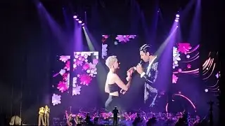 Matteo Bocelli dances with audience member🕺💃 Warsaw 24.08.2024 #matteobocelli #dance #singer #warsaw