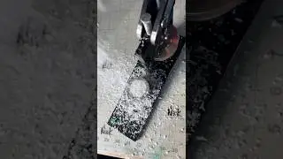 Will it Button? Fake Snow ❄️