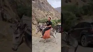 Ташриф Харсворӣ. Дар Darvoz Tajikistan