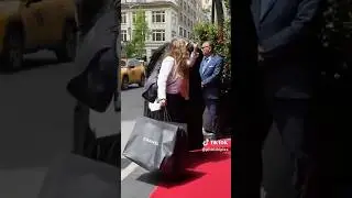 JENNIE’s Team Arrive at hotel before Met Gala 2023!