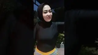 Goyang hot tante jilbab ketat