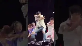 Yoongi's surprise performance at PSY concert 😩🤯 #psy #thatthat #suga #minyoongi #yoongi #bts