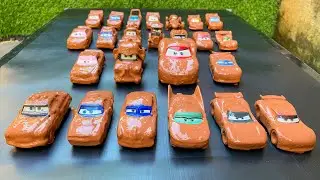 Clean up muddy minicars & disney pixar car convoys! Play in the garden