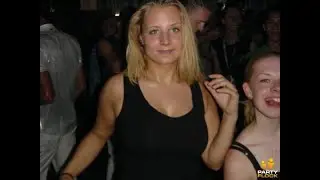 17-08-'02 Dana @ Ruigoord 2002 Mysteryland