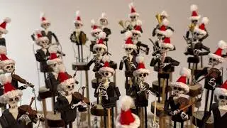 Macabra Orchestra, Christmas edition, wooden automata