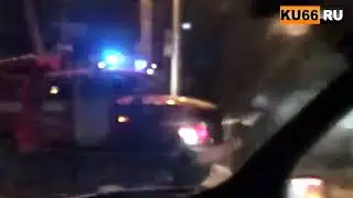 Пожар в гаражах по 1-й Синарской
