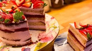 Полуничний Торт🍓Ванільний бісквіт•Полуничний мус💥