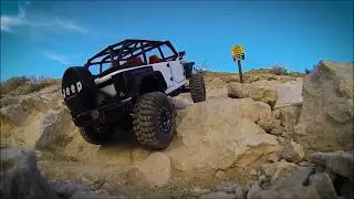 Double Axial SCX10 Jeep Climb