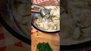 Дома всегда вкусно! Кабачки, запечённые в духовке, добавляем кислое молоко, укроп и чеснок.Обьядение