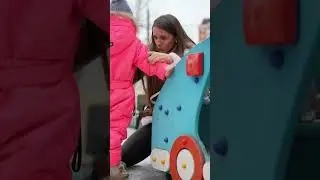 Дочка и прогулка! Маленькая, а фантазия работает) 