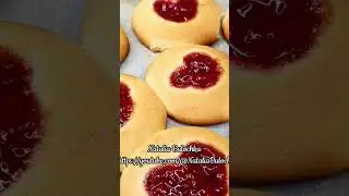 https://youtube.com/@NataliaBulochka #biscuit #sanvalentin #ricetta #печенье