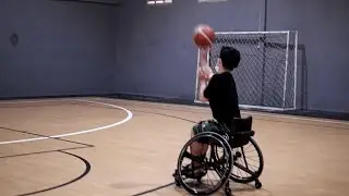 Try to Shoot Threes While Sit in a Wheelchair (WHEELCHAIR BASKETBALL)