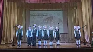 «Очень смелый дед мой был». Ансамбль народной песни «Русские праздники». Младшая группа.