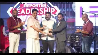 Kerala Legislative Assembly Speaker presenting Education Changemakers Award to Lead IAS