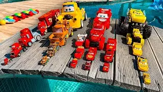 Looking for Disney Pixar Cars On the Rocky Road : Lightning McQueen, Mater, Dinoco McQueen, Mack