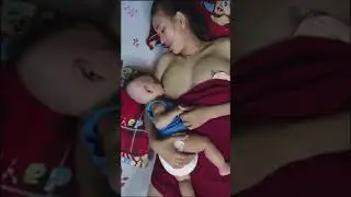 ibu menyusui bayi, sambil meniduri 😁