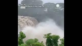 Hurricane Hone Floods Hawaii's Big Island