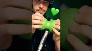 💚Hypnotic Green Triggers💚 #asmr #shorts